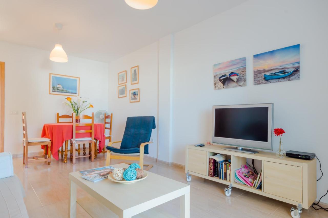 Apartamentos Rotonda Conil De La Frontera Exterior photo