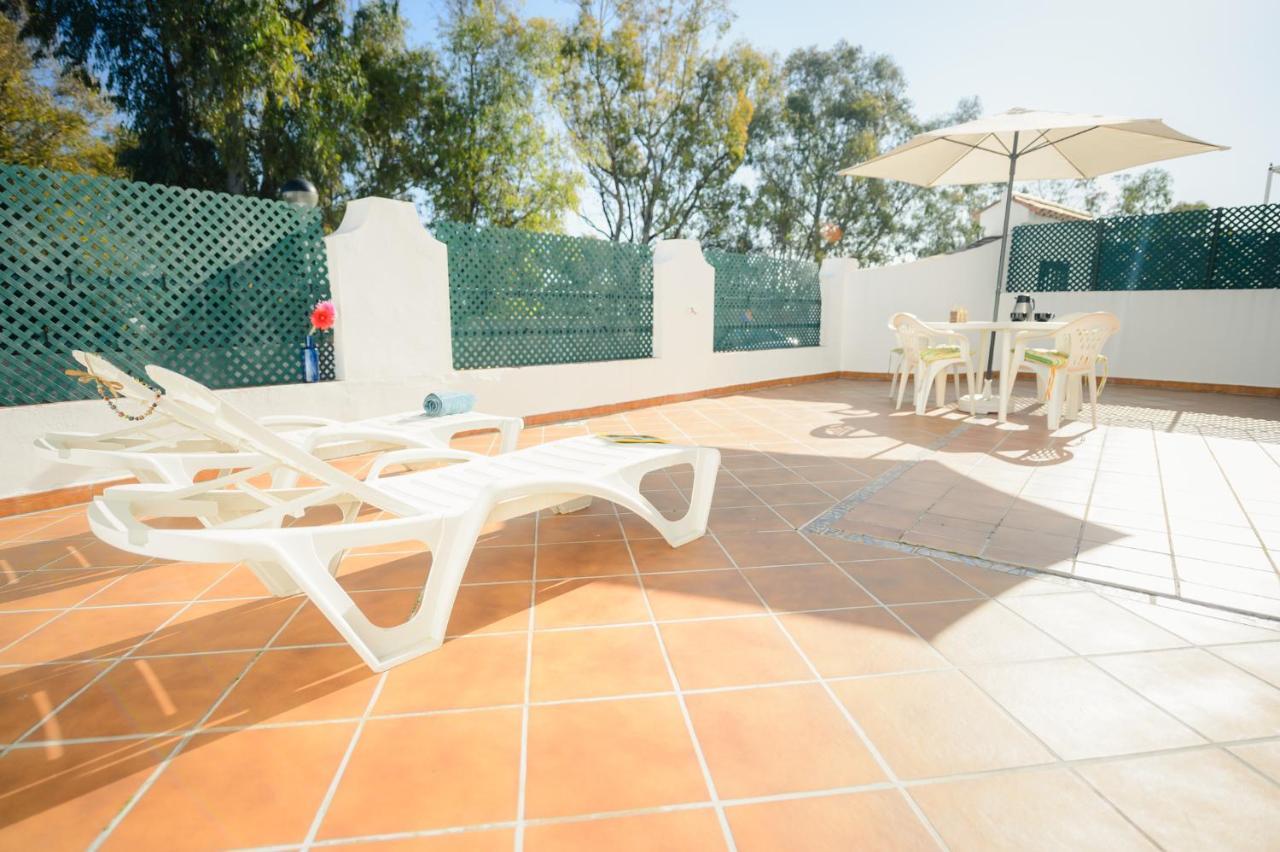 Apartamentos Rotonda Conil De La Frontera Exterior photo