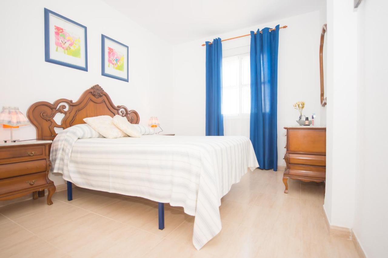 Apartamentos Rotonda Conil De La Frontera Exterior photo
