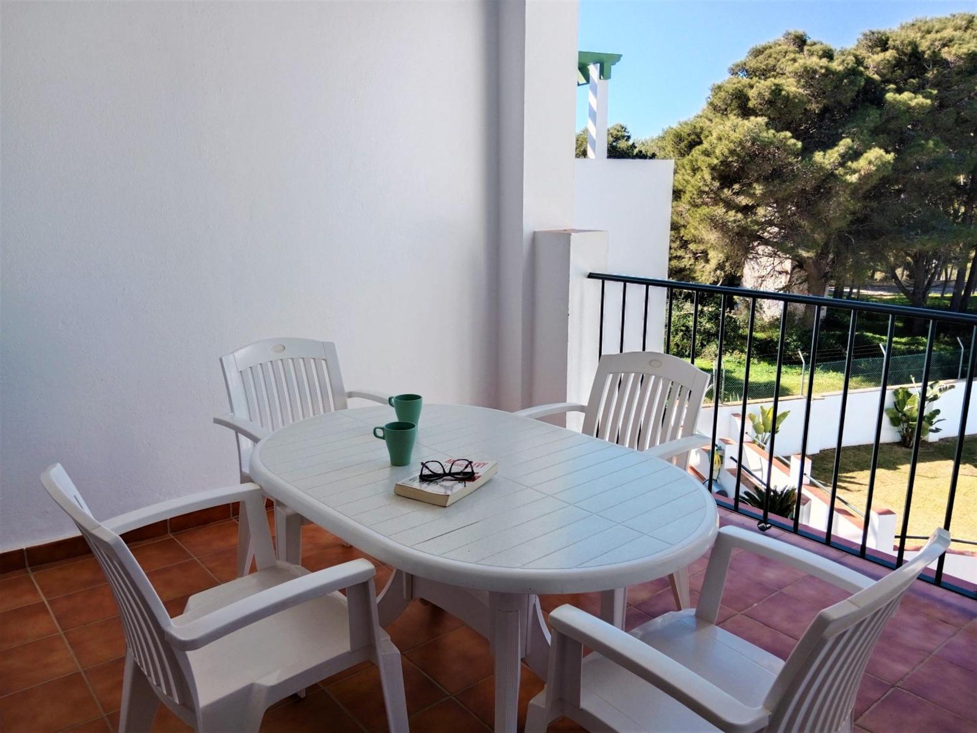 Apartamentos Rotonda Conil De La Frontera Exterior photo